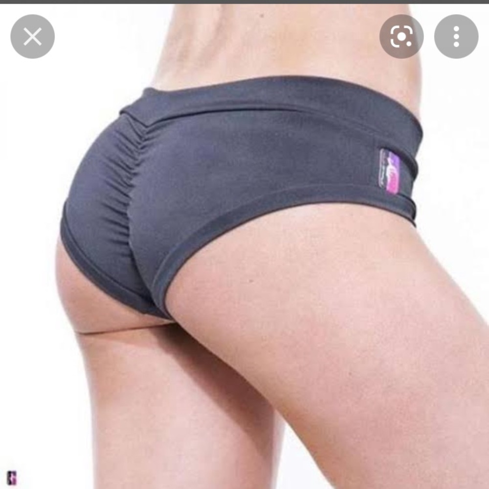 Bad kitty pole dance bottom